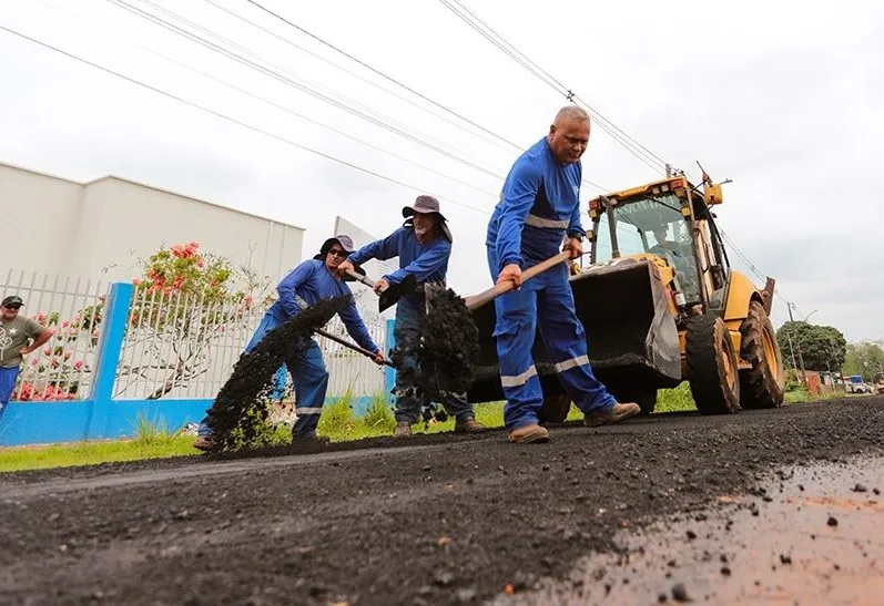 Prefeitura avança com obras de melhoria viária no Ramal do Gurgel, em Rio Branco.